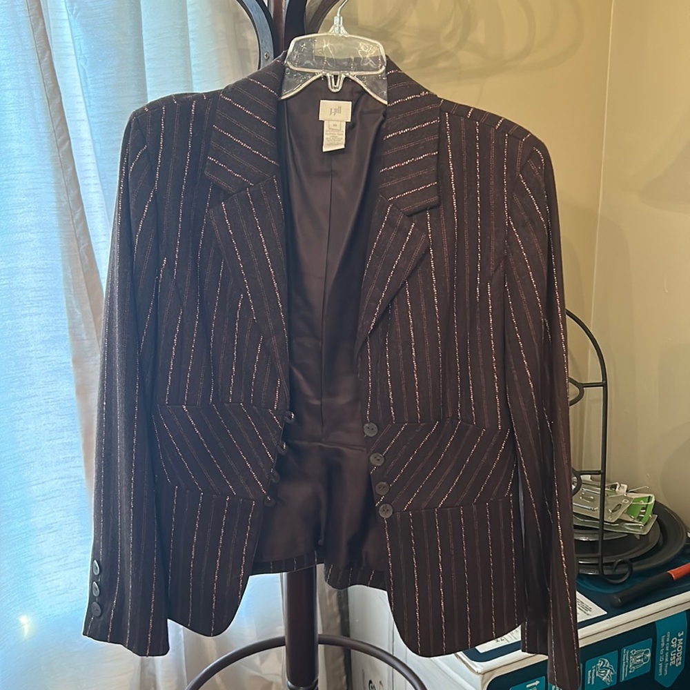 J.Jill Blazer 
Brown Wool Blazer 
Lined
Buttons